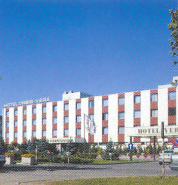 Hotel Vera Warschau Exterior foto